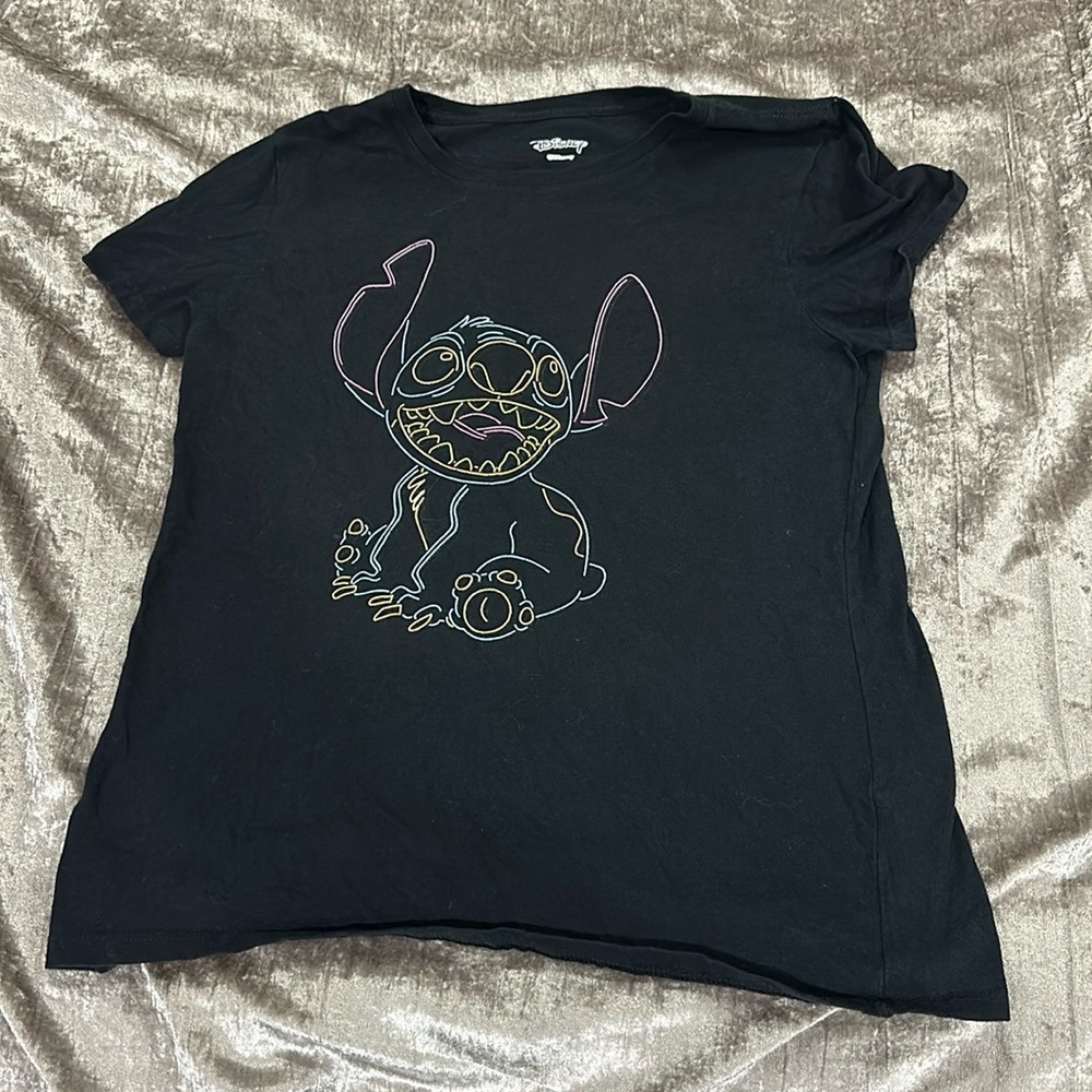 Disney tee Stich